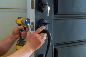 Why You Should Use a Professional Locksmith